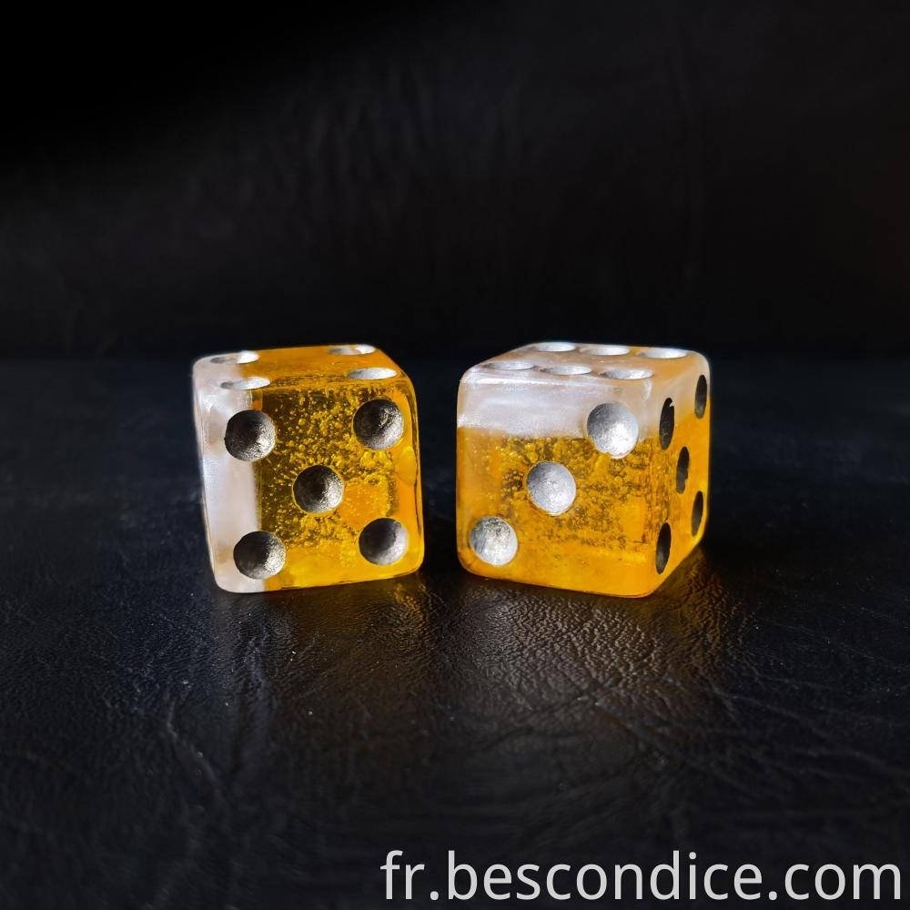 Beer Dice 16mm D6 With Pips 4